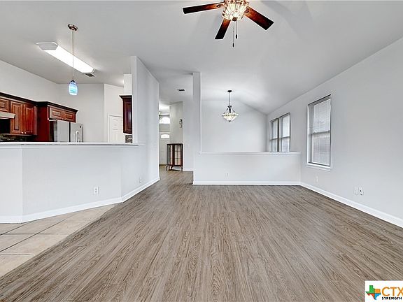 4th image of 1130 Brandi Cir