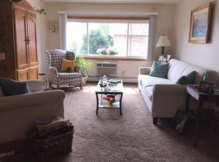 Edgewater Apartments, Oconomowoc, WI 53066