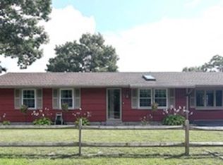 28 Cromesett Rd, Wareham, MA 02571