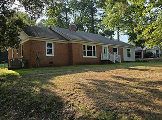 13270 Paris St, Huntingdon, TN 38344