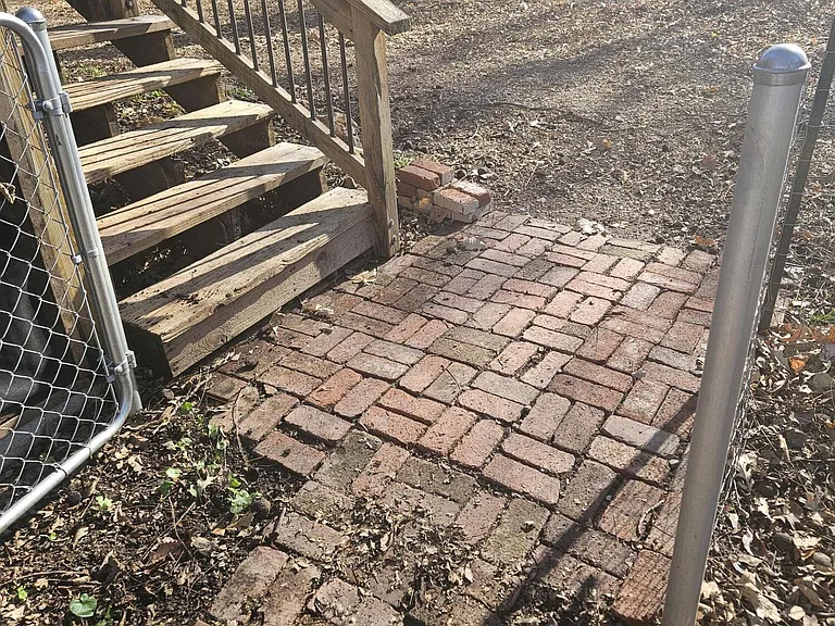 619 S Kentwood Ave — Photo 35