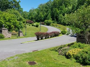 LOT V8 Godfreys Gate Rd, Stroudsburg, PA 18360