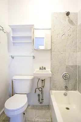 Rented by City Connections Realty | media 20