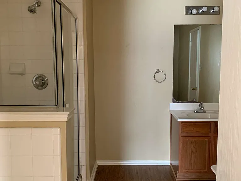 1434 Mission Hills Ln — Photo 16