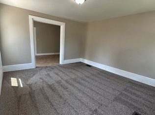 318 Linn St, Janesville, WI 53548