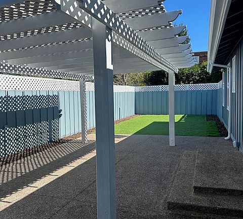 3rd image of 2060 Menalto Ave
