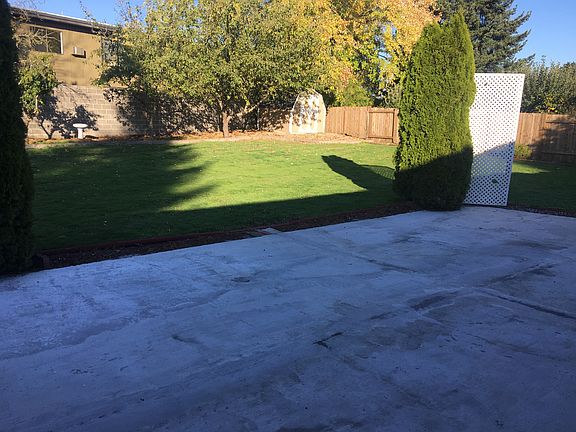 4th image of 11612 SE McGillivray Blvd