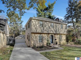 2744 Laurel St, Lincoln, NE 68502