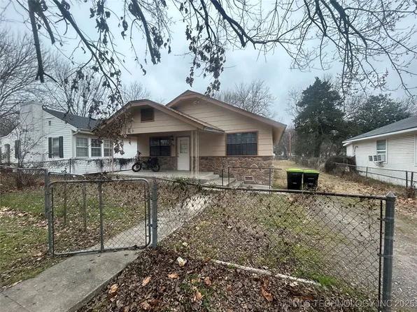 727 E 6th St, Ada, OK 74820