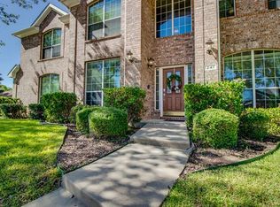 241 Love Bird Ln, Murphy, TX 75094