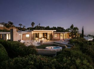 301 Trousdale Pl, Beverly Hills, CA 90210