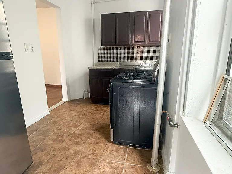 511 W 159th St #15A — Photo 2