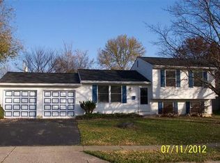 803 Sipos Cir, Englewood, OH
