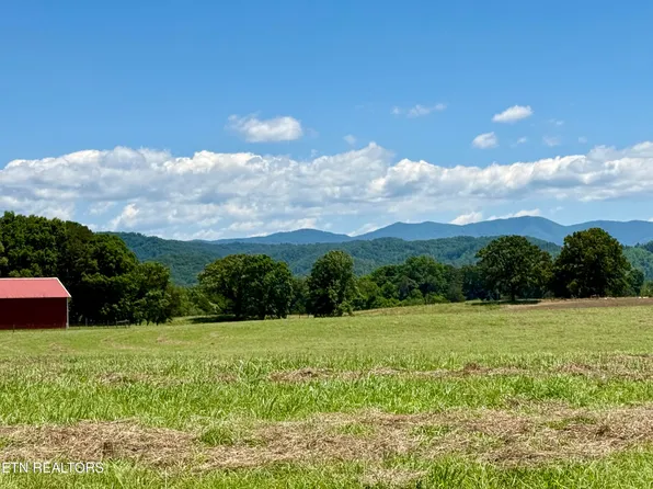 880 & 890 Fairview Rd, Tellico Plains, TN 37385