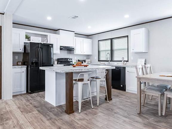 4th image of 4906 King Arthur Blvd #13