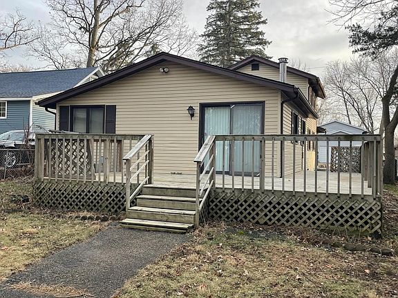 3rd image of 24676 W Norelius Ave