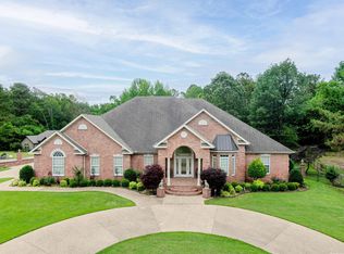 2500 Southwind Dr, Paragould, AR 72450