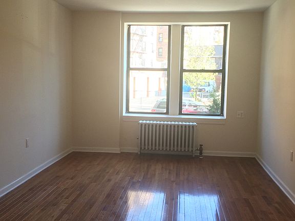 4th image of 855 Ocean Ave APT 1B
