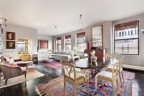 Sold by Compass | media 1