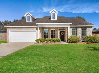 759 Solomon Dr, Covington, LA 70433