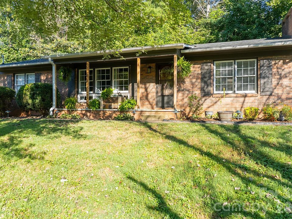 2nd image of 2408 Setzers Creek Rd