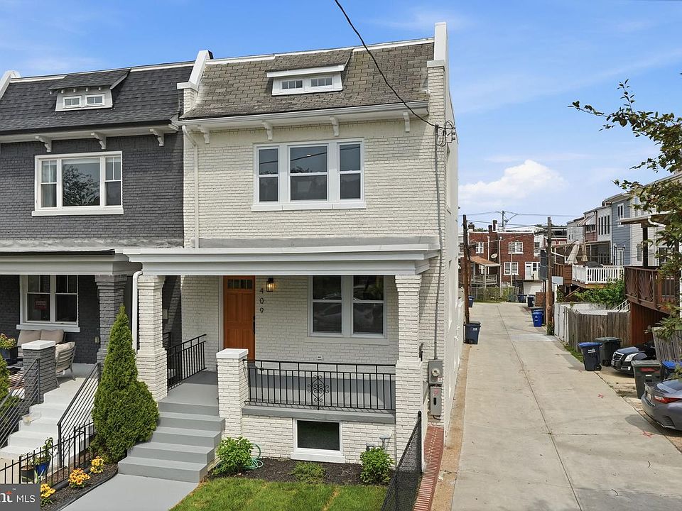 1st image of 409 Farragut St NW