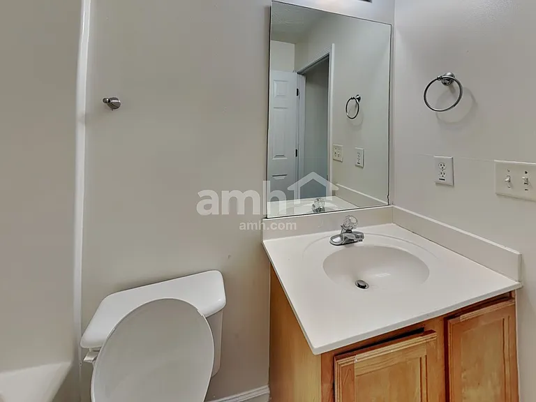 4305 Windale Dr — Photo 15