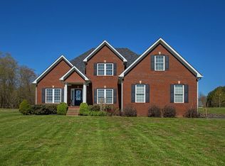 558 Marblegate Cir, Alvaton, KY 42122