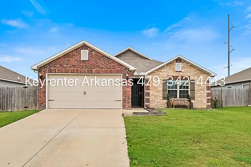 1600 Edinburgh Dr Photo 1