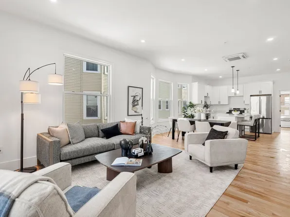 151 Townsend St Floor 2, Dorchester, MA 02121