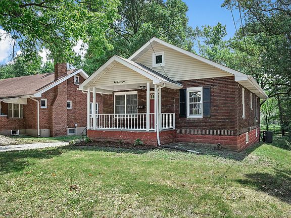 2nd image of 228 Louisa Ave