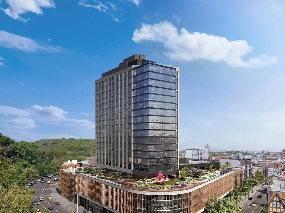 4650 Broadway #906
