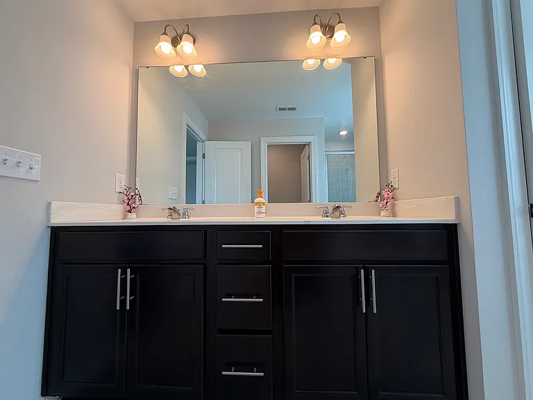 1605 Trembley Park Dr — Photo 18