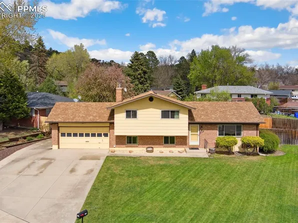 4101 Crocus Ln, Colorado Springs, CO 80918