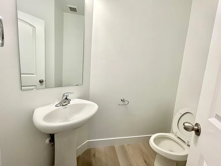 13529 S Langdon Dr W — Photo 8