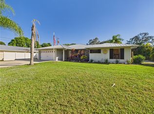 9730 Fleming Grant Rd, Micco, FL 32976