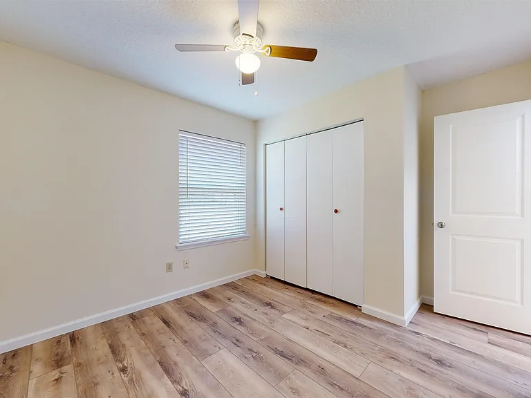 620 Segovia Rd — Photo 10