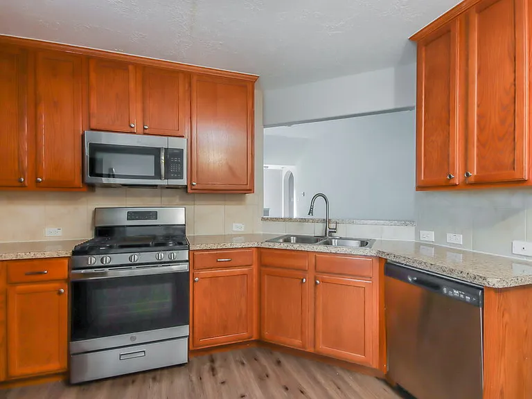 808 Dragonfly Dr — Photo 7