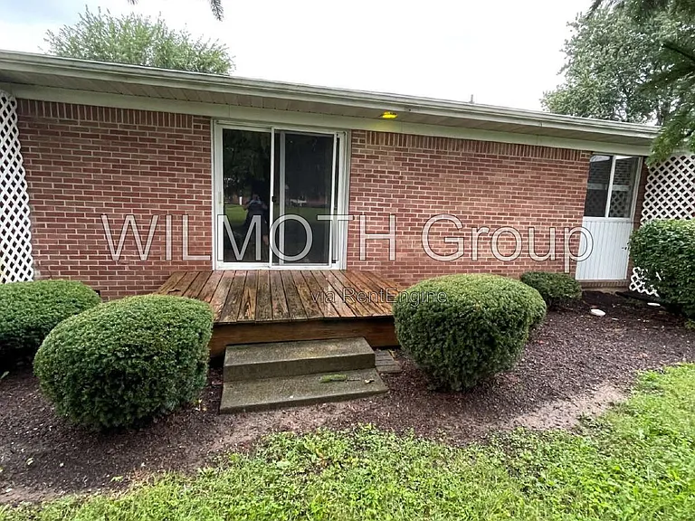 959 W McKay Rd — Photo 14