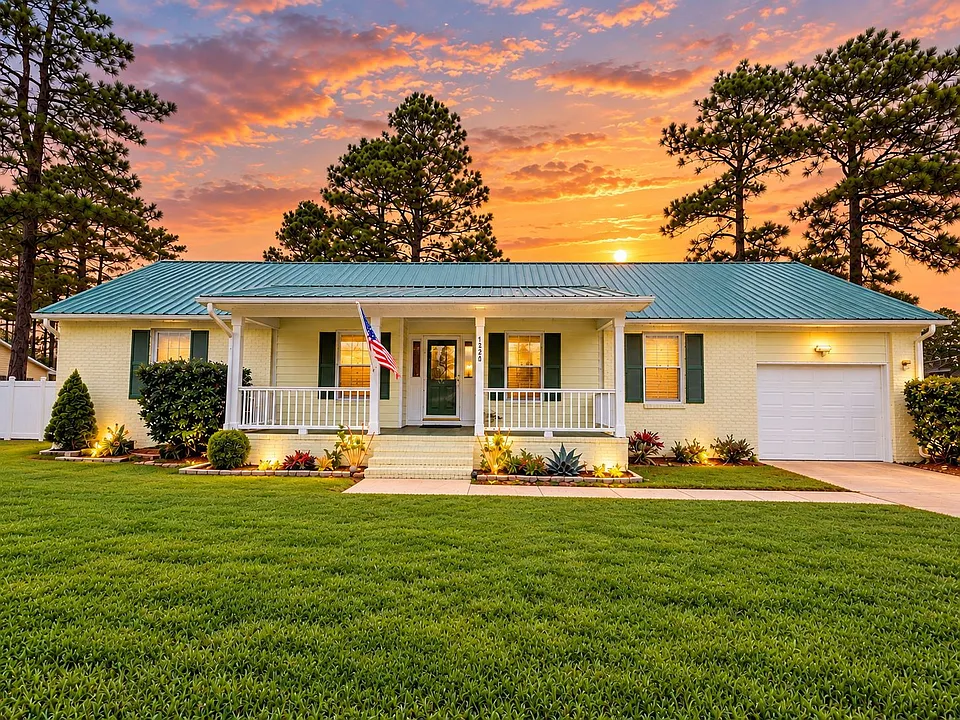 7320 Avila Dr