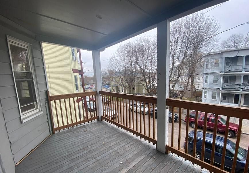 2nd image of 8 Crowell St #2