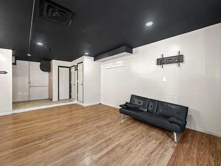 683 Communipaw Ave #1 — Photo 3