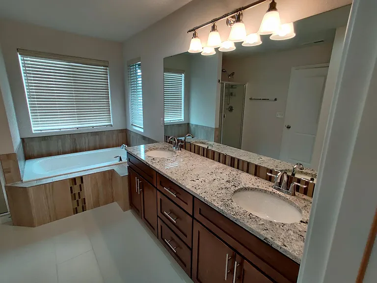 4437 Riverfront Blvd — Photo 11