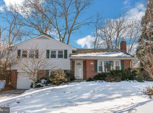 6803 Galax Ct, Springfield, VA 22151