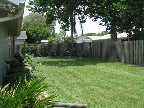 4th image of 941 Limewood Ave