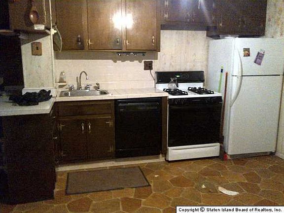 5th image of 13 Kingsley Pl