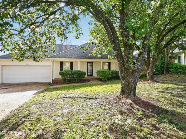 704 Dunleith Ln, Ridgeland, MS 39157