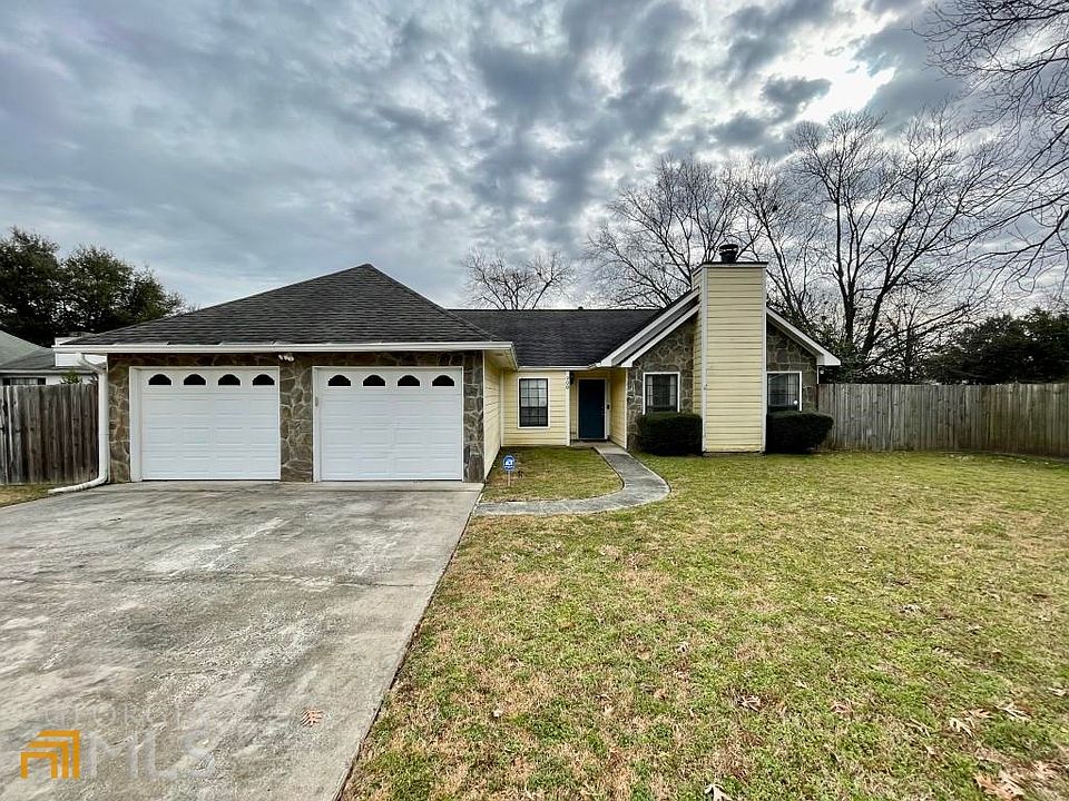 1st image of 208 Meriwood Dr