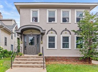 912 Linwood Ave, Saint Paul, MN 55105
