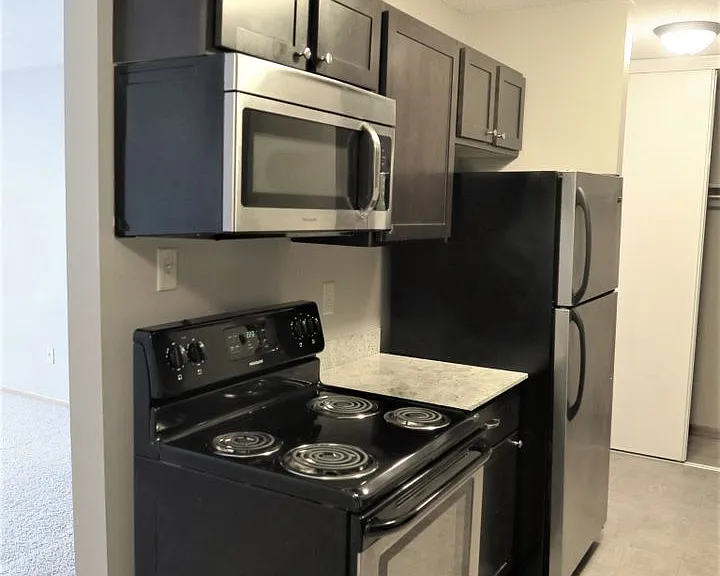 Garden Oaks Apartments — Photo 2
